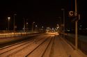 Bahnsteig 4 des Bahnhofs Eberswalde, abends mit Schnee